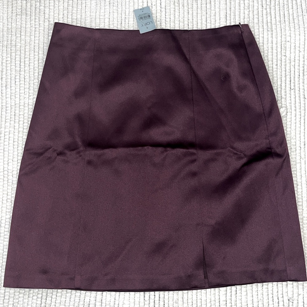 Loft | Satin Mini Skirt | Size 4P| Mauve | NWT | 4 Petite